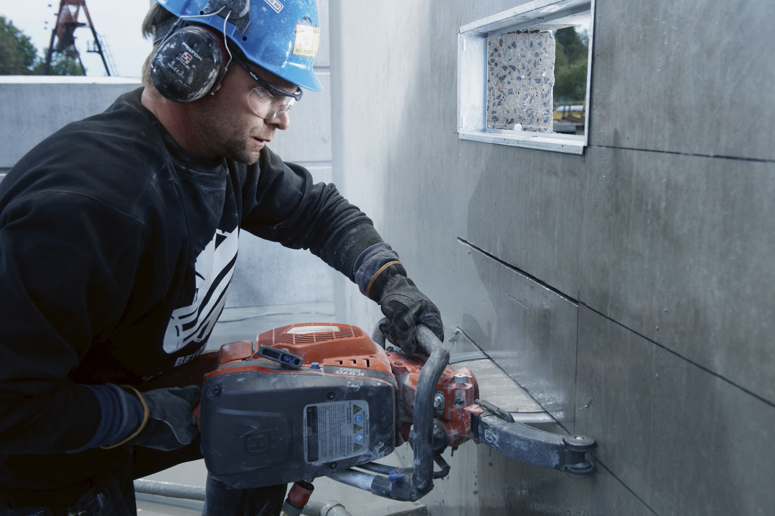 Husqvarna K3600 Hydraulic Ring Saw - Image 3