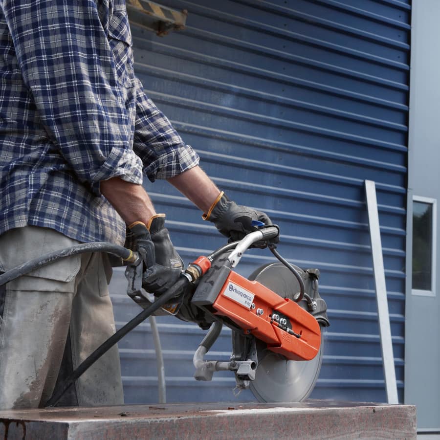 Husqvarna K40 Air Powered Disc Cutter - Image 2