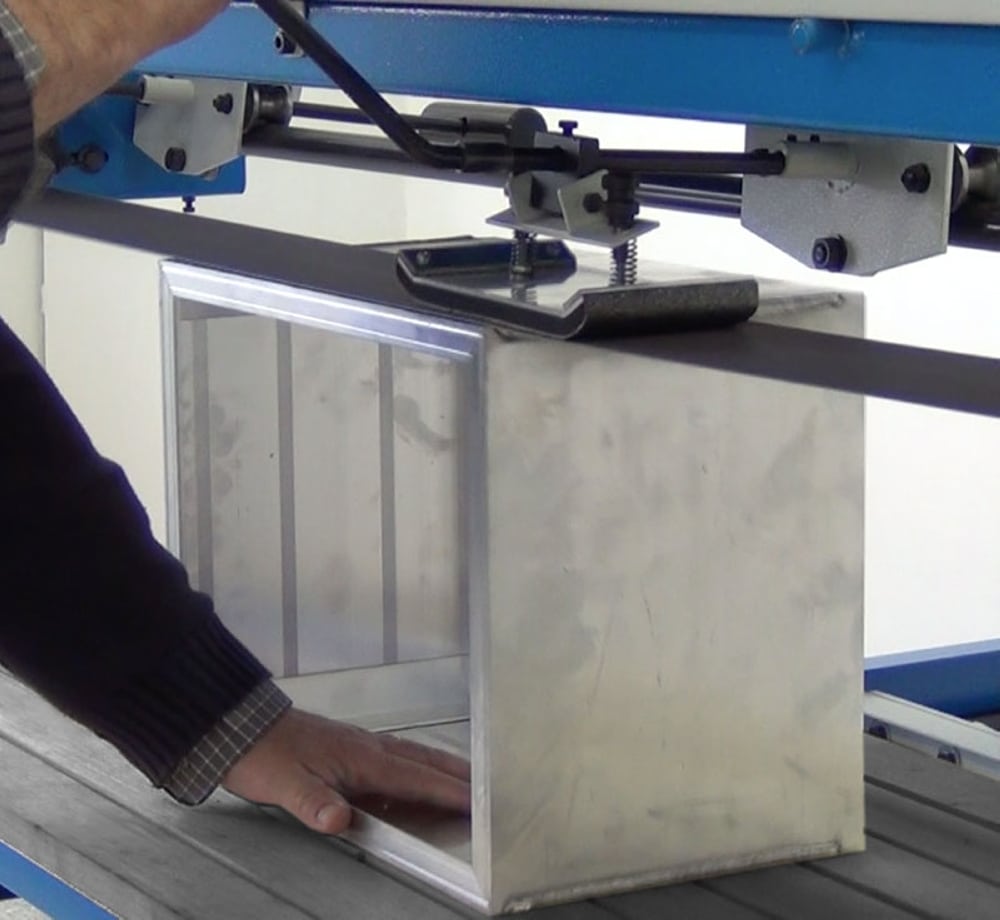Aceti Art 144 Overhead Pad Sander - Image 5