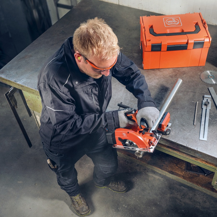 Fein AHKS18-57 AS F-Iron Cut 57 Cordless Circular Saw for Metal - Image 3